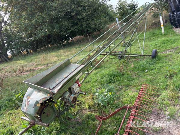 Halmelevator BEFA 400 med 400 V elmotor og transporthjul