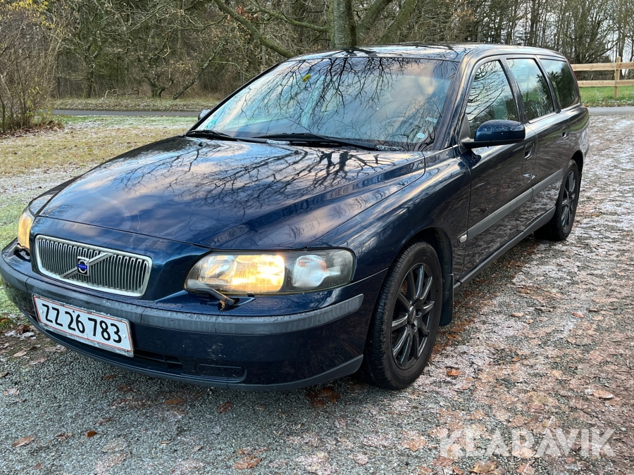 7 personers Volvo stationcar Volvo V70 2,4