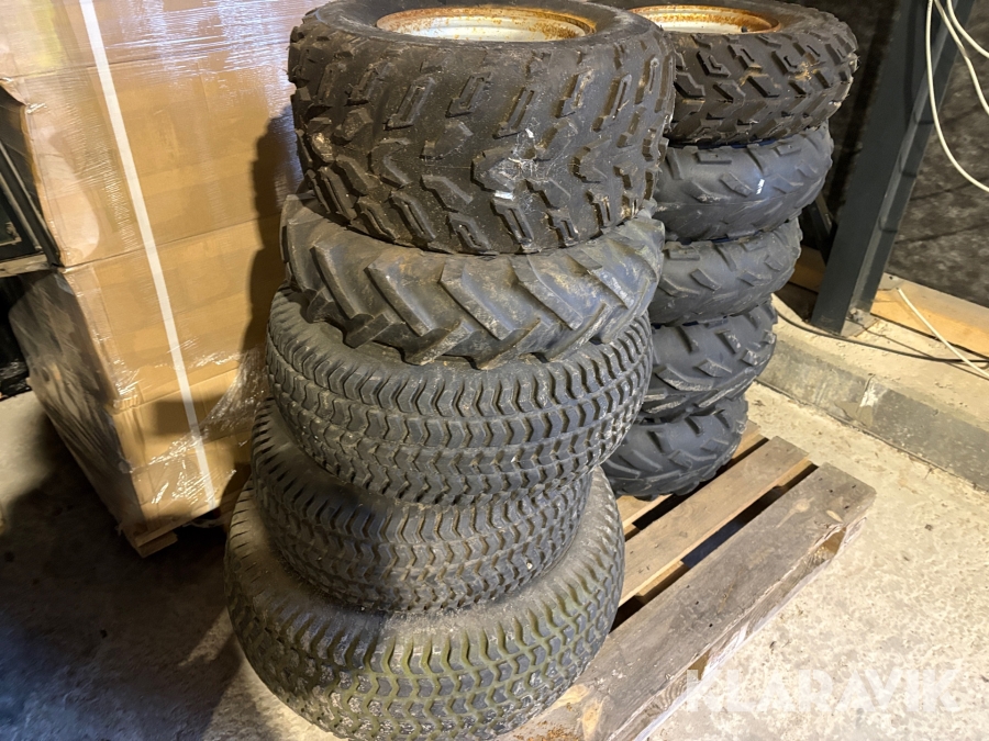 Dæk blandet lot 10 styk