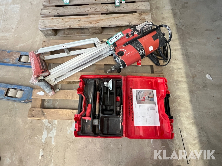 Kerneboremaskine med stativ Hilti DD200