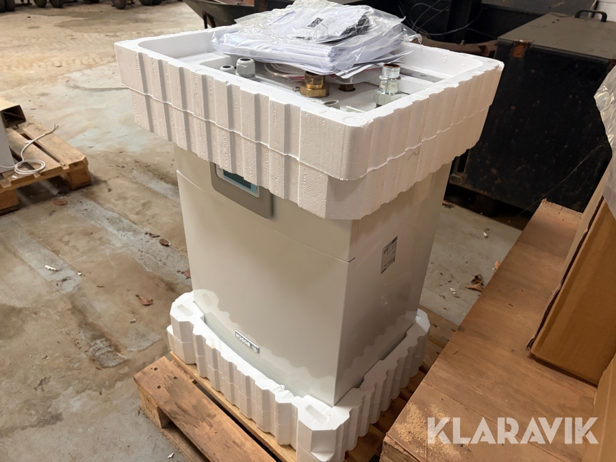Varmepumpe Bosch Compress 7000i AW AWE9 inderdel