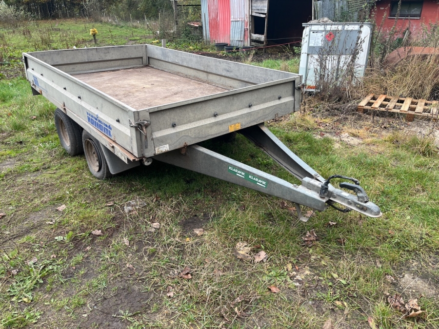 Trailer
