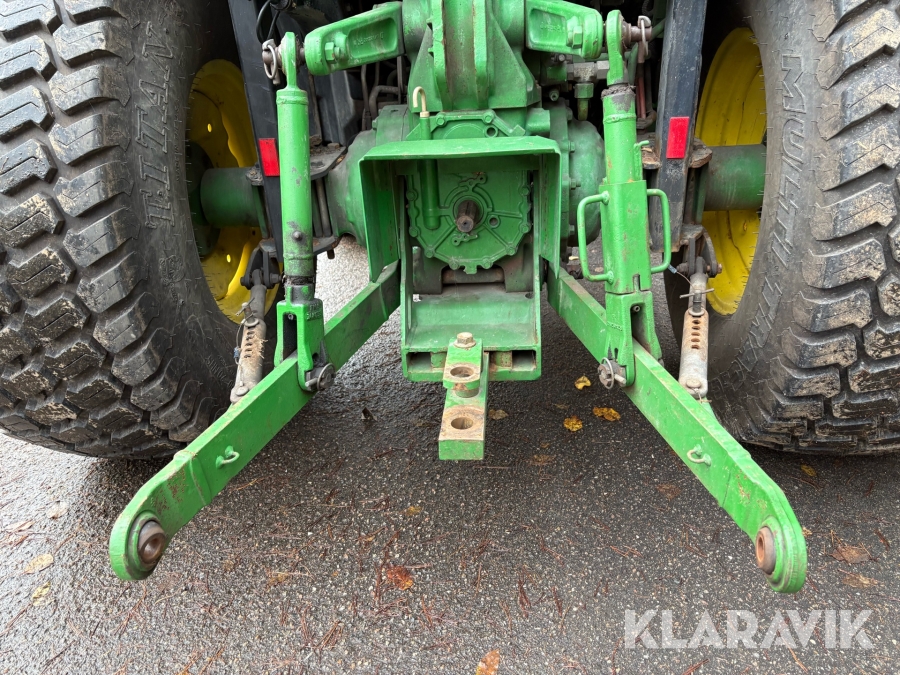 Traktor John Deere 4066R