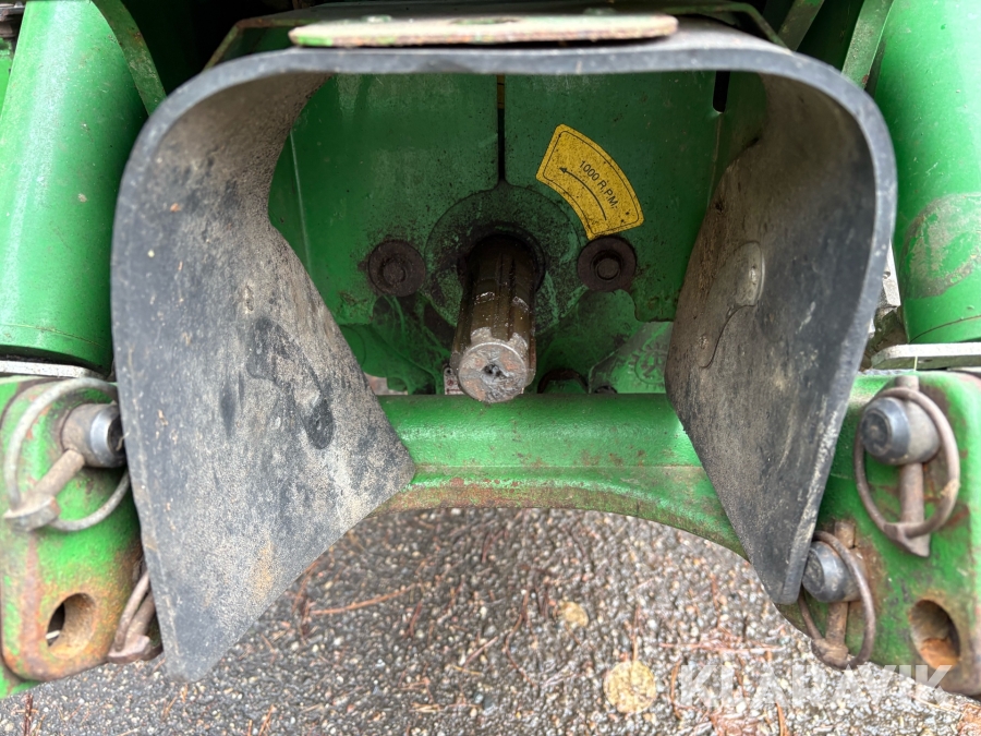 Traktor John Deere 4066R