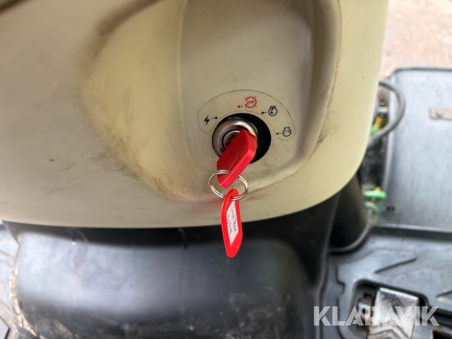 Traktor John Deere 4066R