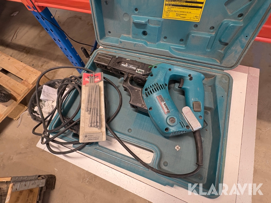 Gipsskruemaskine Makita 6833