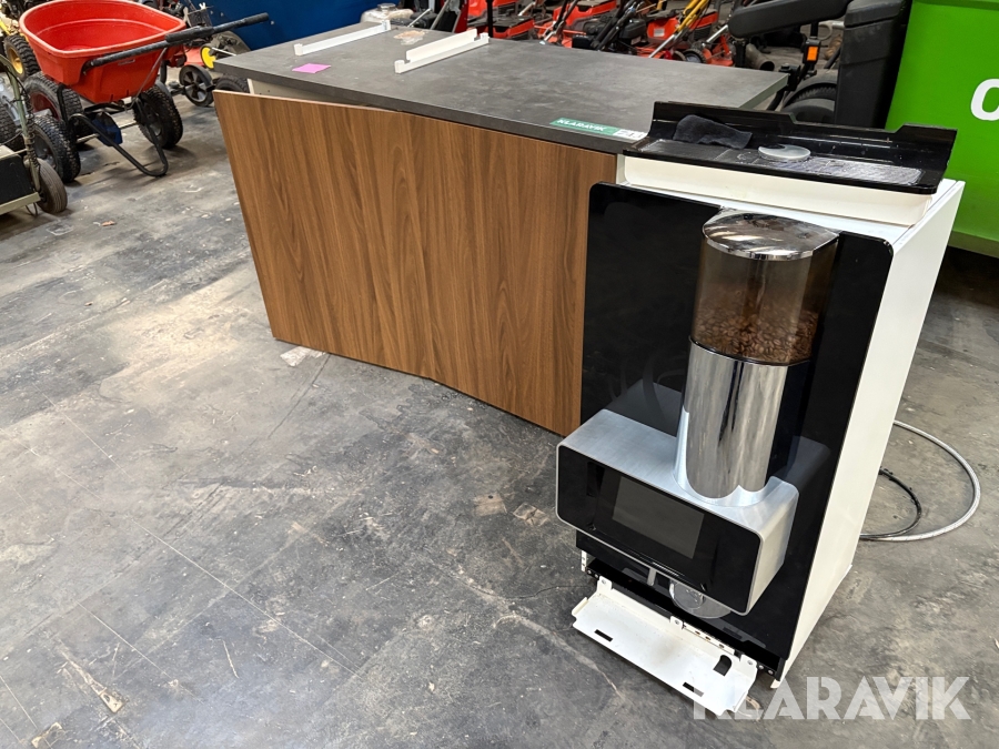 Kaffemaskine N&W Global Vending Click med bord