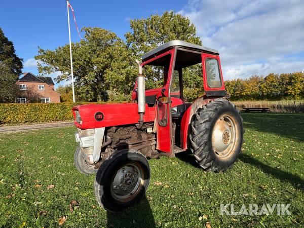 Traktor Massey Ferguson 135