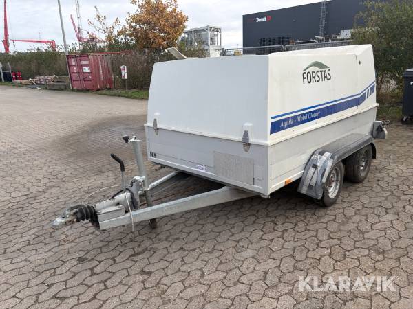 Hedvands-/højtryksrenseranlæg Aquila Mobil Cleaner med Billmann trailer
