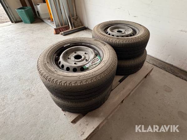Hjul Continental 215/65-15