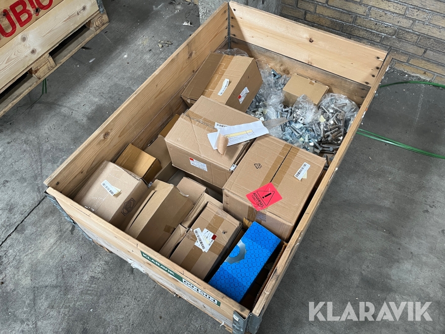 Blandet bolte, møtrik, skiver og øvrigt