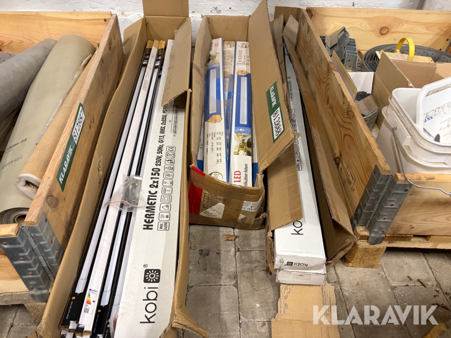 Assorteret lysrør LED - 3 kasser