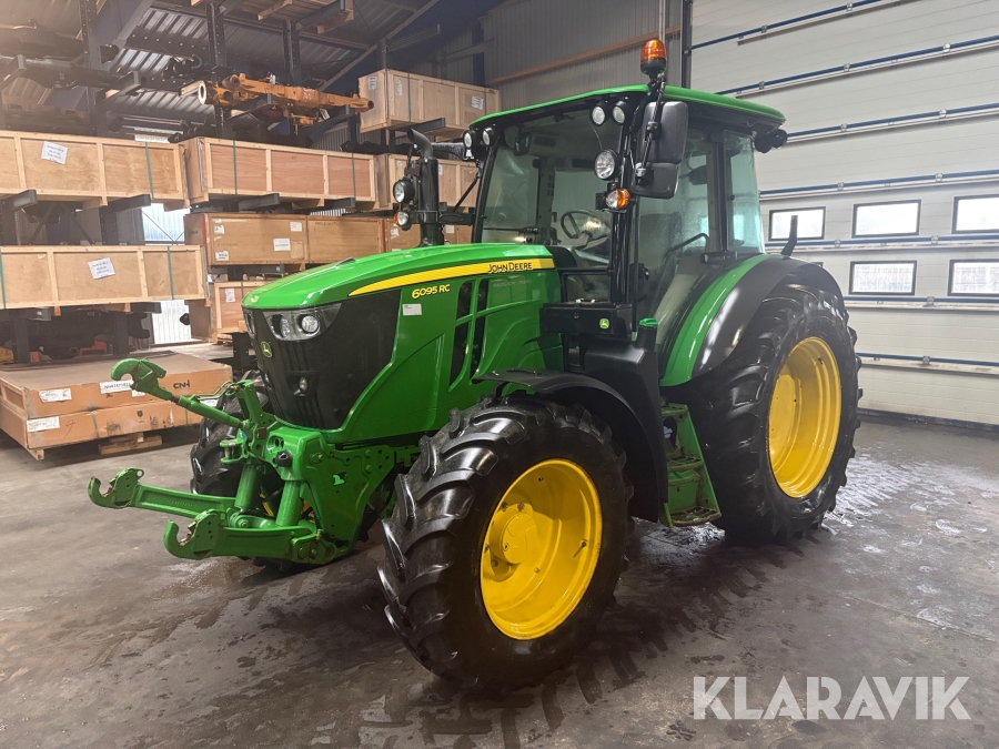 Traktor John Deere 6095 RC