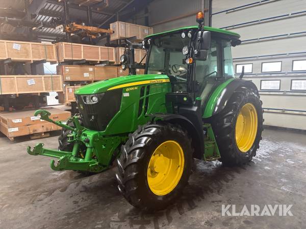Traktor John Deere 6095 RC