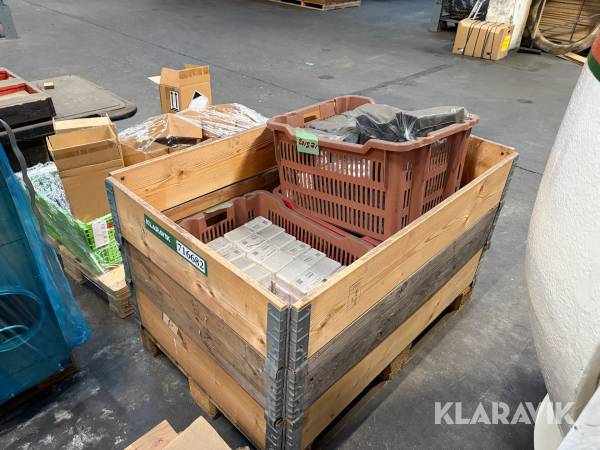 Lot bestående af ukendt antal samledåser