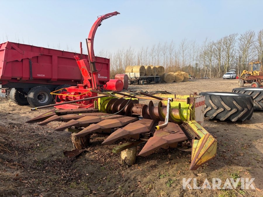 Finsnittere med pick-up Claes - Pöttinger Maisgebiß - Mex VK 