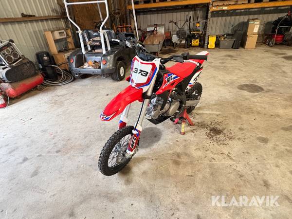 Crosser RFZ 373