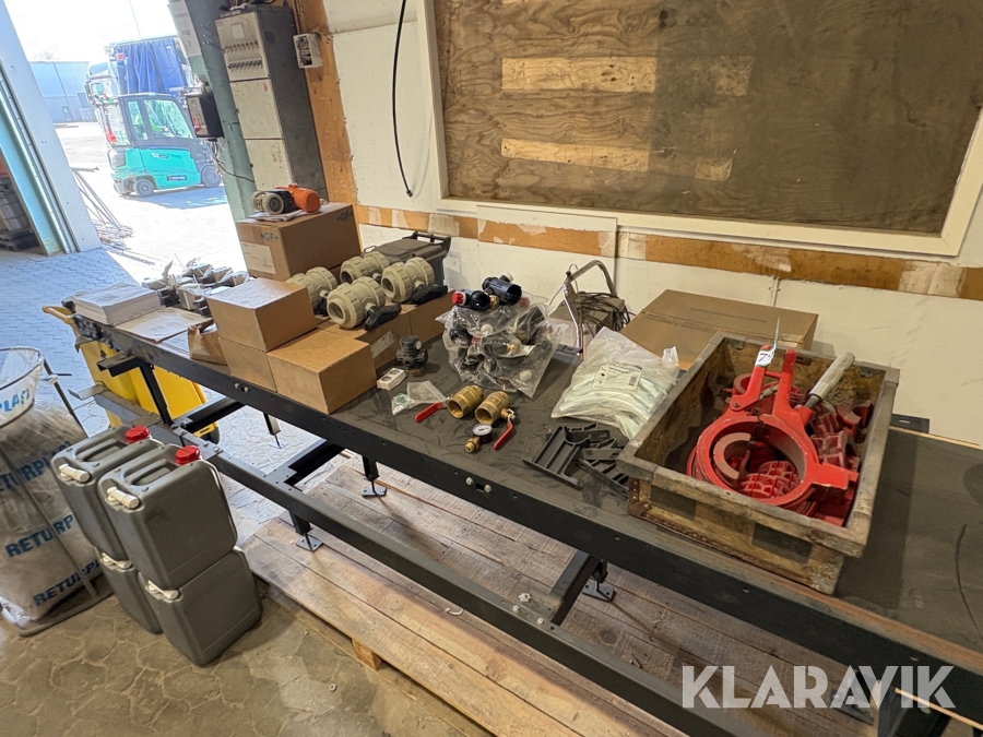 Ventiler og rørskærere med mere diverse parti Lot