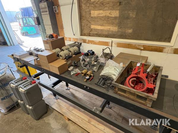 Ventiler og rørskærere med mere diverse parti Lot