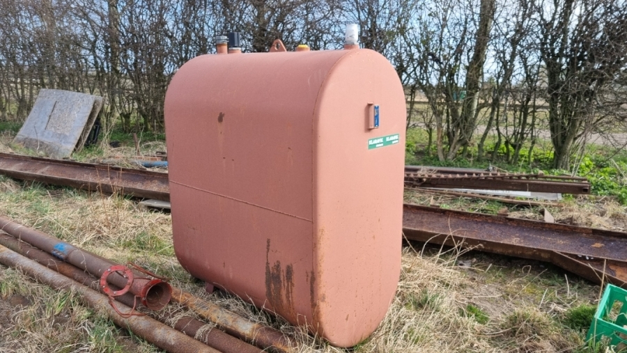 Fyringsolie tank