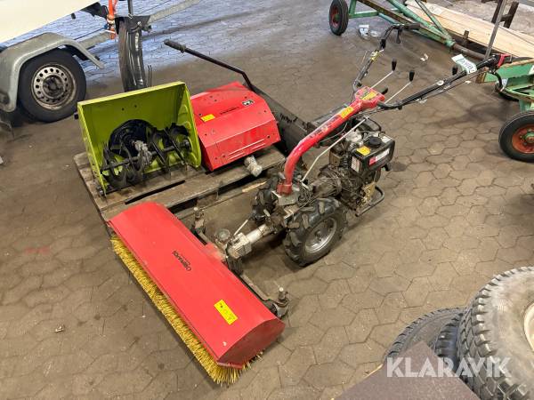 2-hjulet traktor Bernards MF360D