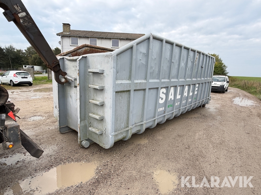 Container