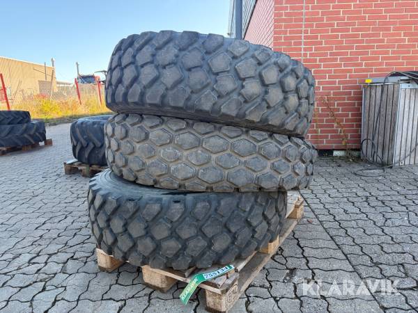 Entreprenør dæk 3 styk