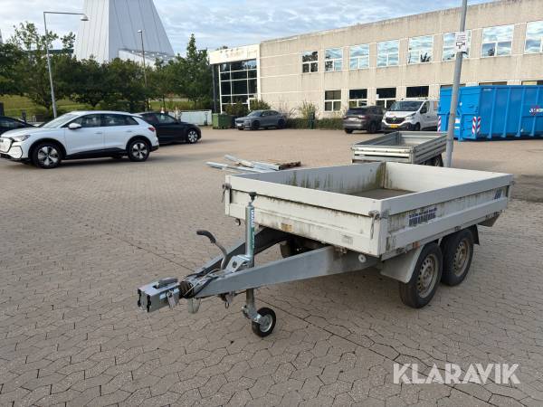 Trailer Variant 1306B