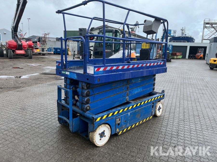 Sakselift Upright X32N 11.75 meter