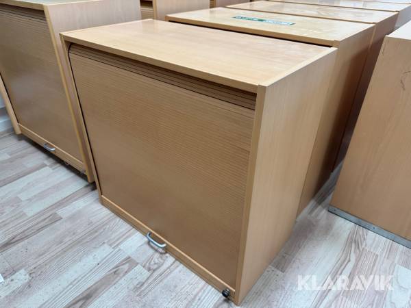 Skabe/reoler 5 styks