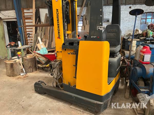 Lager stabler Jungheinrich ETV2 14