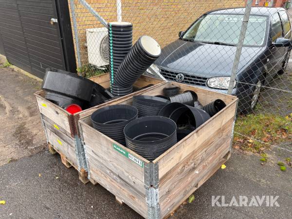 Assorterede kloak og afløbsrør - cirka 26 dele