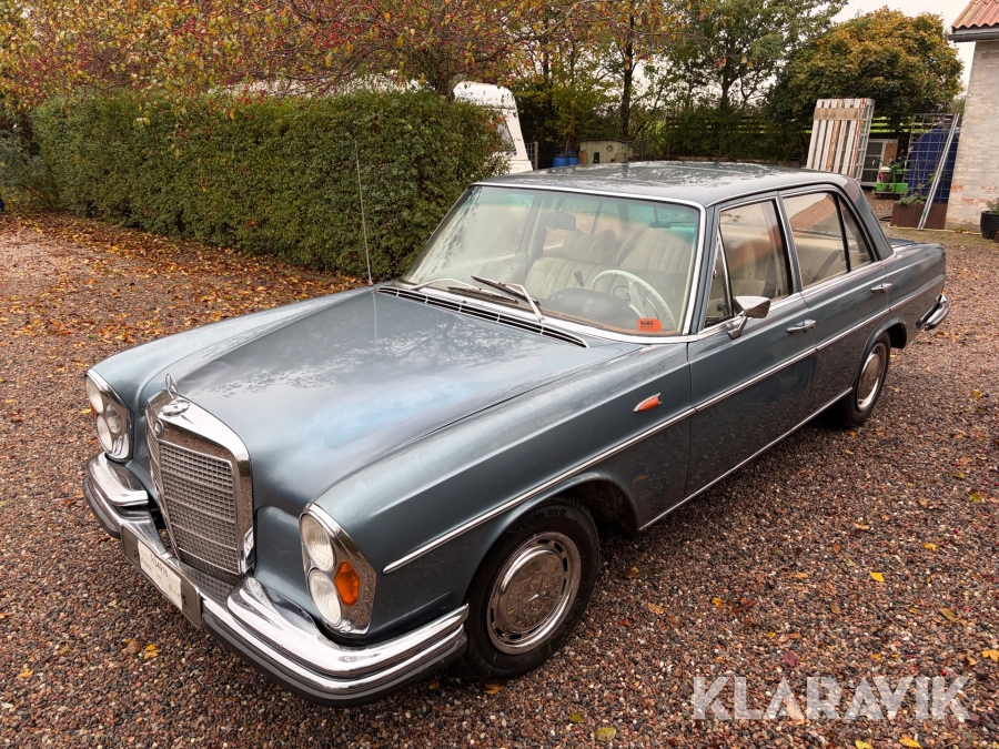 Veteranbil Mercedes-Benz 280 SE - Automatic