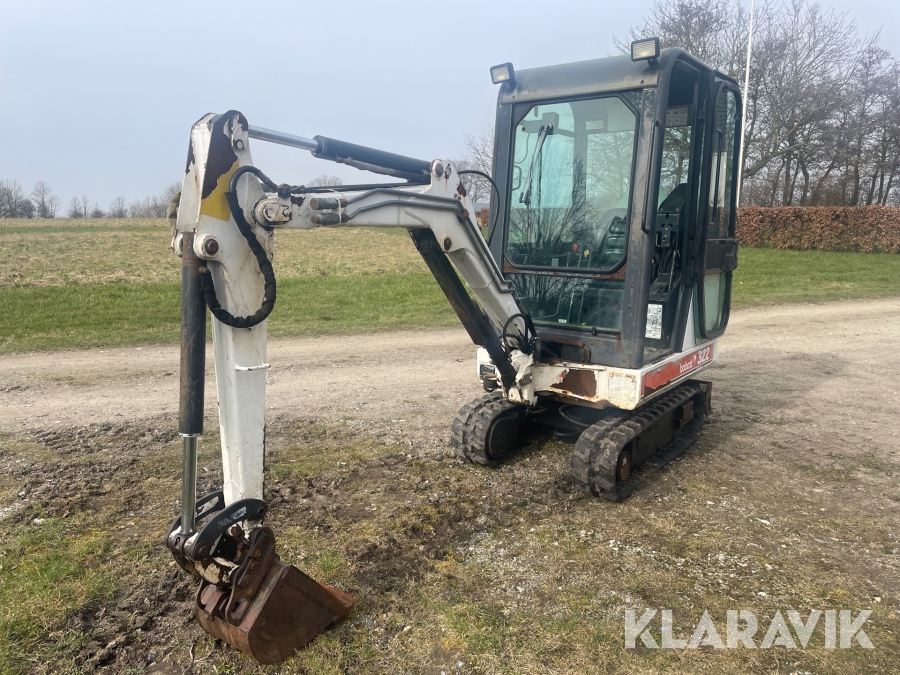 Gravemaskine Bobcat 322 med skovle