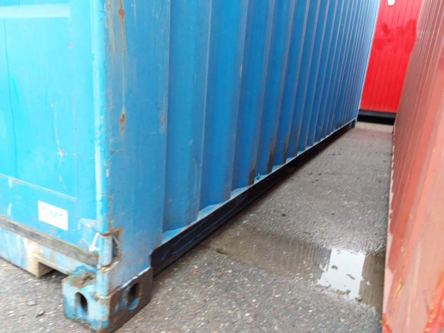 Container
