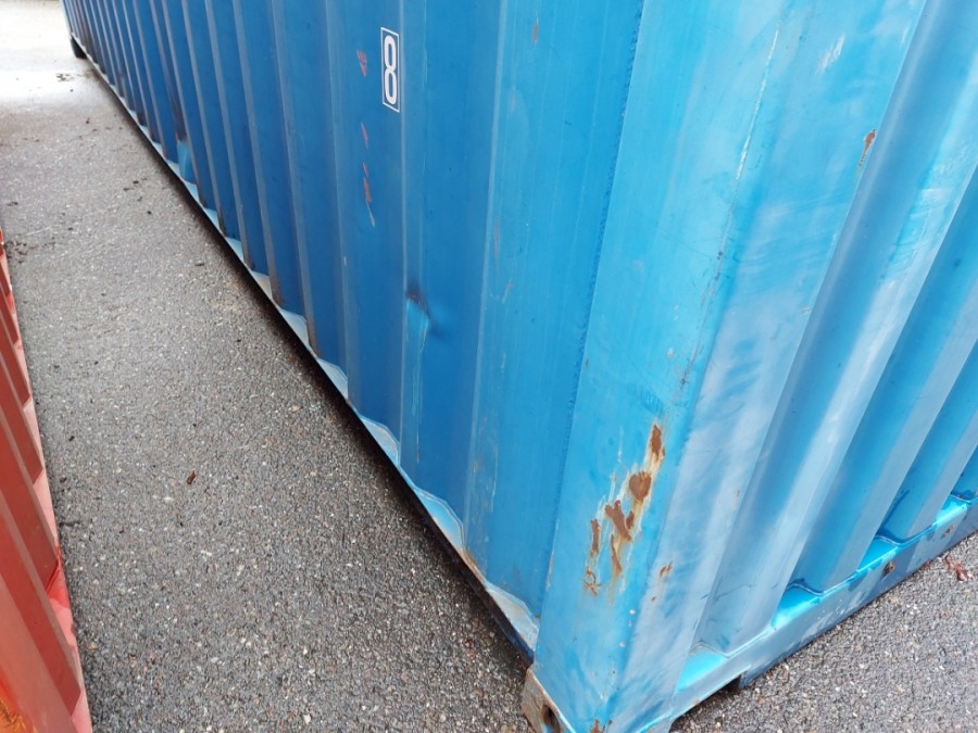 Container