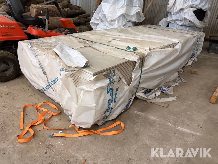 Gipsplader 30 styk cirka
