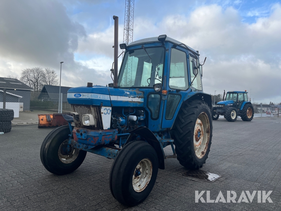 Traktor Ford 7610