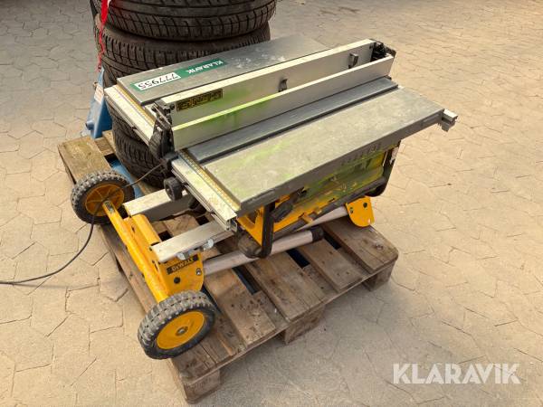 Bordrundsav DeWalt DW745-QS med arbejdsstation DE7400