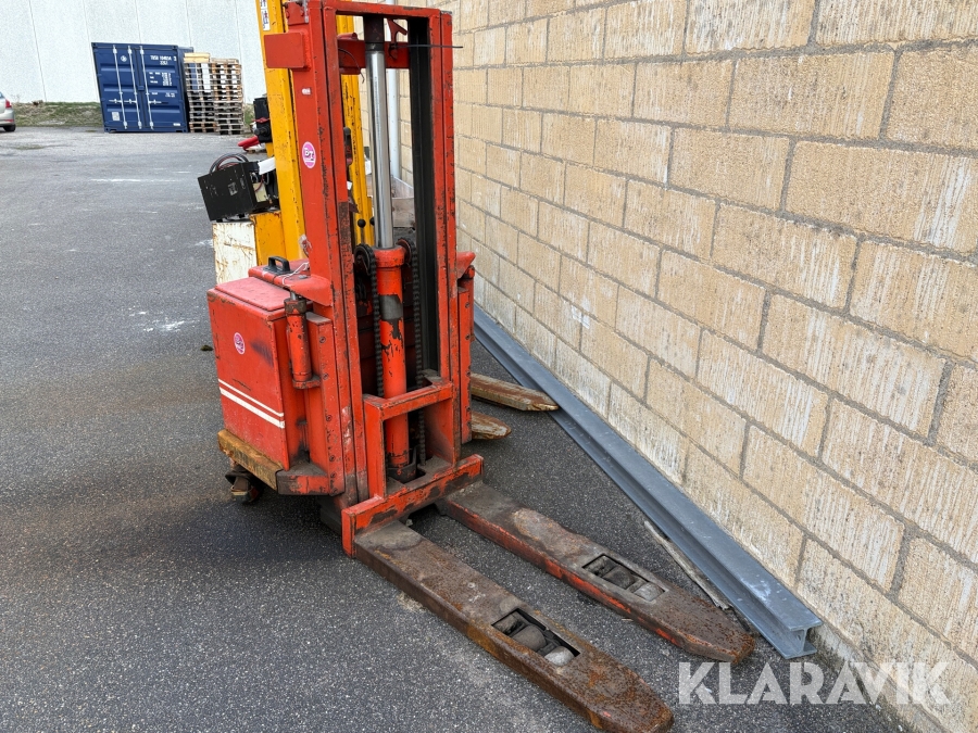 Palle løfter BT Btlsf 1200 v 8
