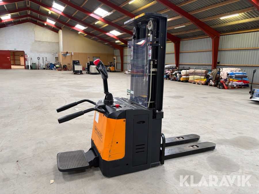 Elstabler Dan truck CDE16-ES