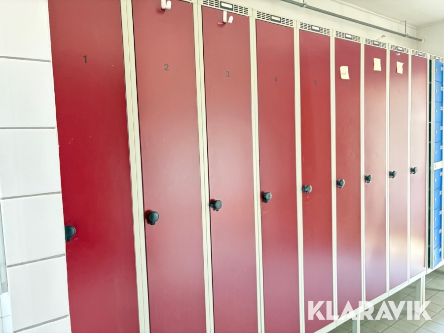 Omklædningsskabe 12 enkeltskabe med understel