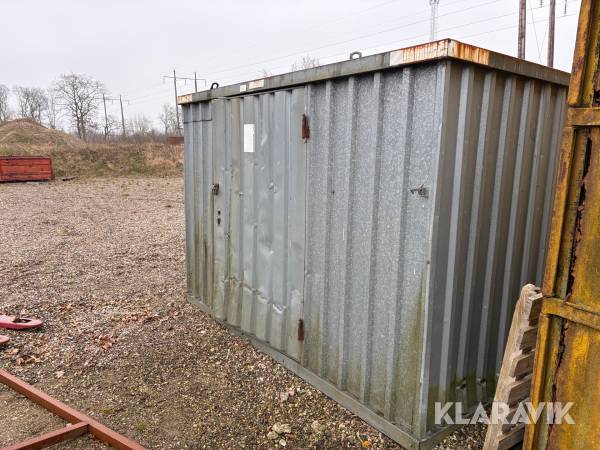 Opbevaringsskur med dør