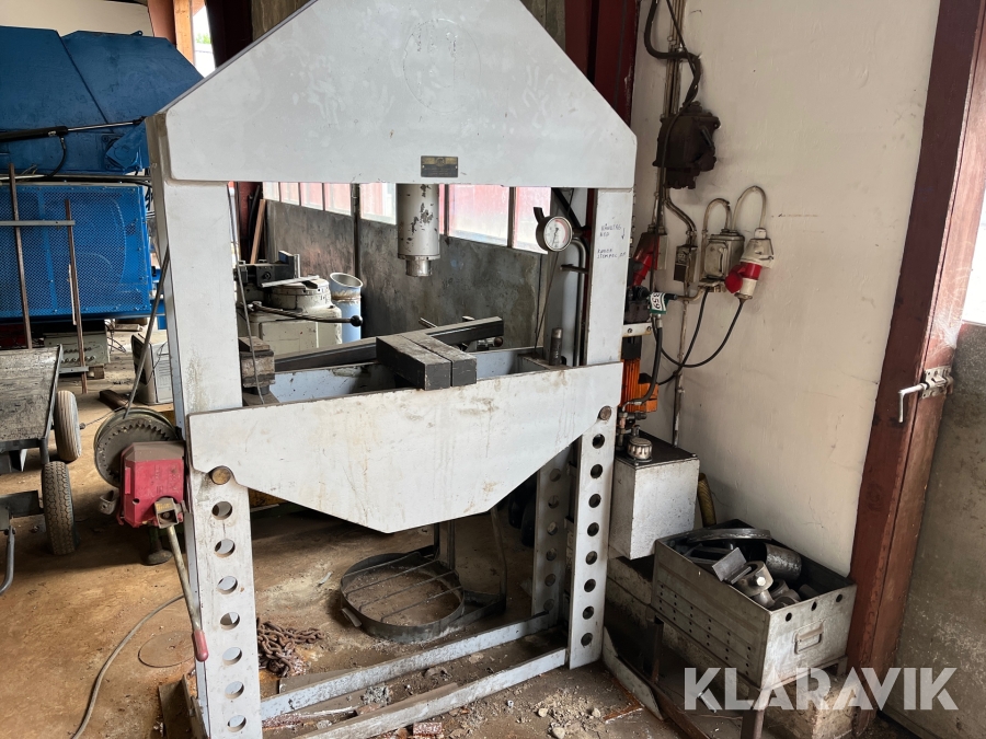 Værksted presse Stenhøj 