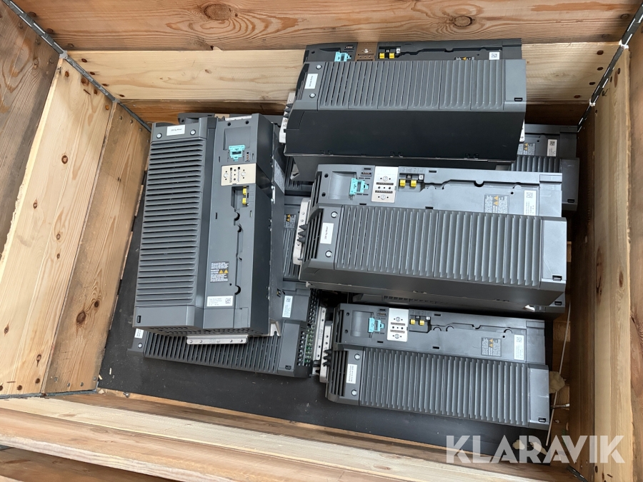 Lot - effektmoduler / frekvensomformere Siemens PM240-2 - 9 styk