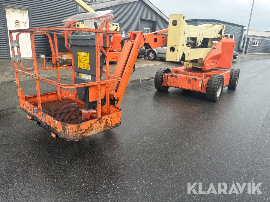 Lift JLG E450AJ - 15 meters