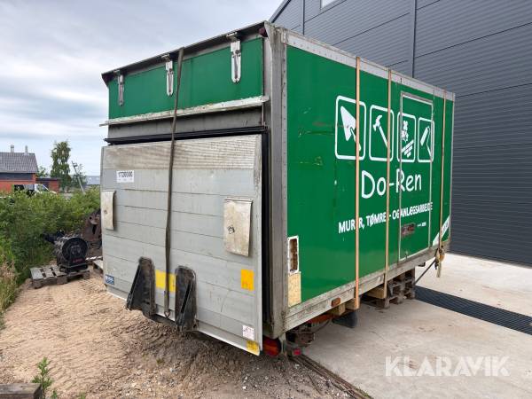 Ladkasse Cargo Van med lift 750 kg