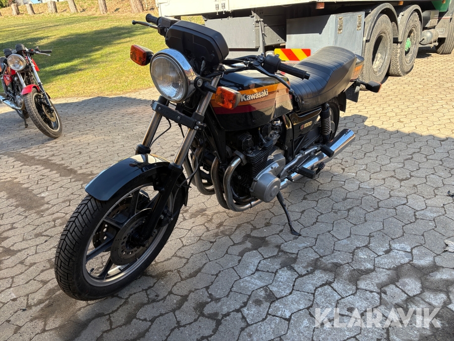 Veteran motorcykel Kawasaki Z1000