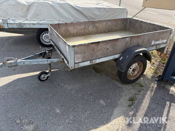 Trailer