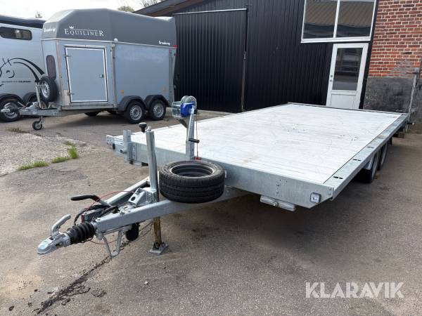 Maskin- og autotrailer Variant 3525P5  2-akslet med ramper
